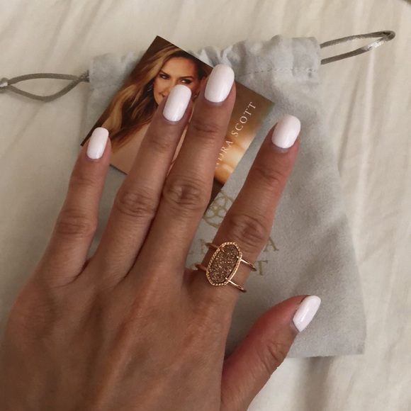 KENDRA SCOTT ELYSE ROSE GOLD RING - Picture 3 of 6